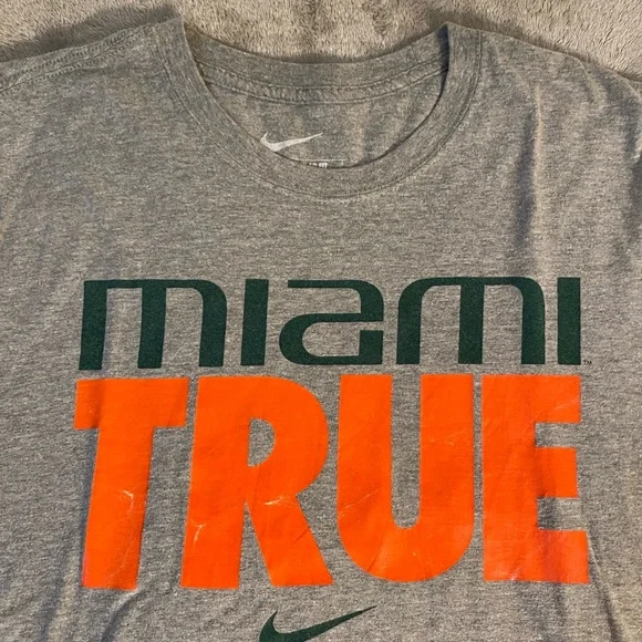 Vintage 90’s Nike University Of Miami T Shirt - Picture 2 of 4